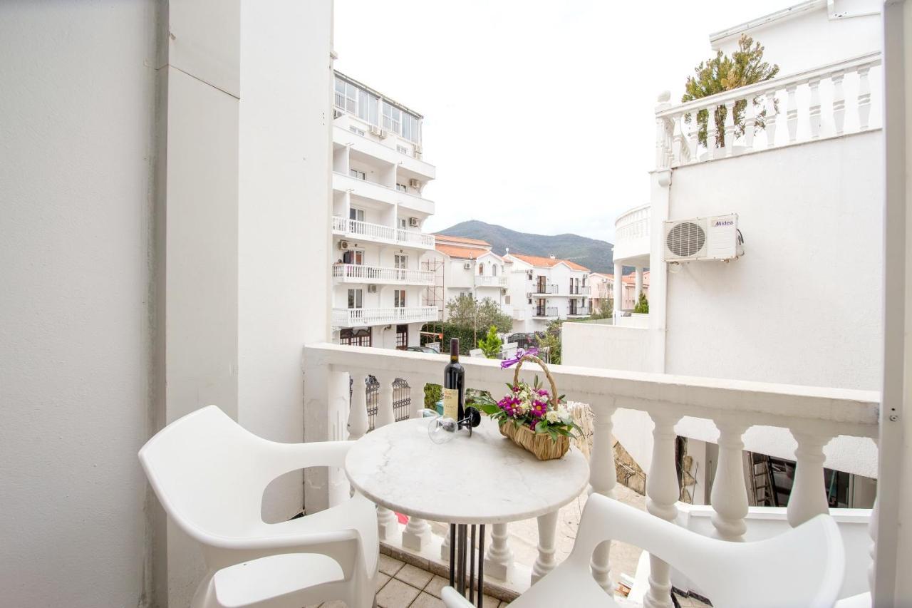Apartments & Rooms Nikolic Будва Экстерьер фото