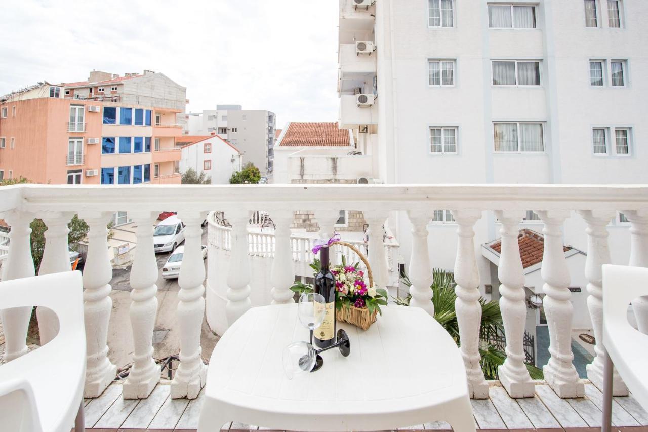 Apartments & Rooms Nikolic Будва Экстерьер фото